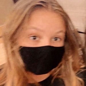 Meet your Posher, Lucy